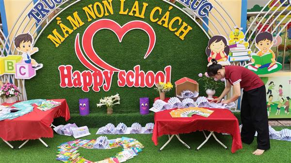 Trường Mầm non Lai Cách hưởng ứng Ngày văn hóa đọc 21.4