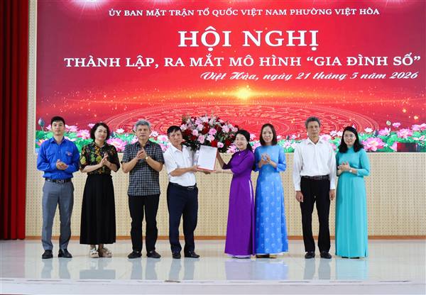 Ủy ban MTTQ phường Việt Hòa ra mắt mô hình phong trào “Gia đình số”