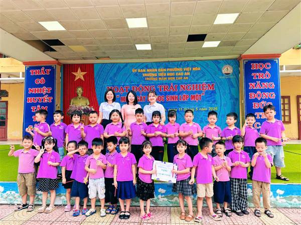 Trường Tiểu học Cao An phối hợp với Trường mầm non tổ chức hoạt động trải nghiệm “Một ngày làm học sinh lớp 1”