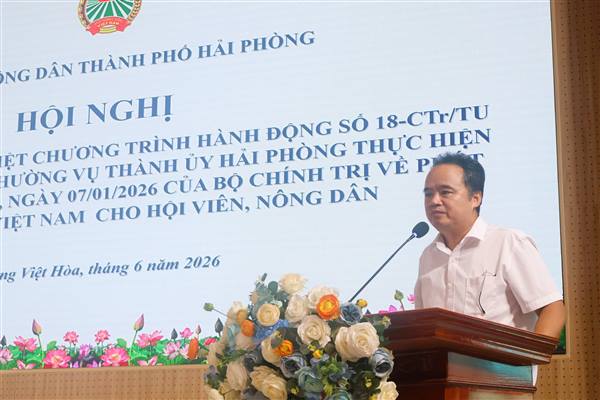 Hội Nông dân thành phố phối hợp cùng Hội Nông dân phường Việt Hòa tổ chức tuyên truyền, quán triệt Chương trình hành động số 18 của Ban Thường vụ Thành ủy Hải Phòng thực hiện Nghị quyết số 80 của Bộ Chính trị về phát triển văn hóa Việt Nam.
