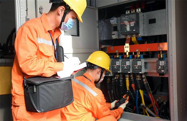 Kế hoạch thực hiện tiết kiệm điện và phát triển điện mặt trời mái nhà trên địa bàn phường Việt Hòa
