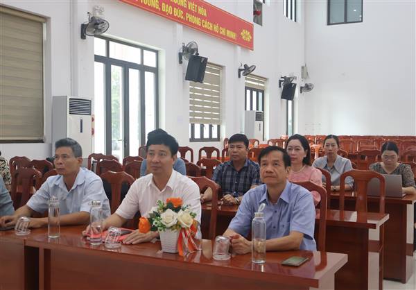 Hội nghị Báo cáo viên thành phố tháng 7 năm 2026