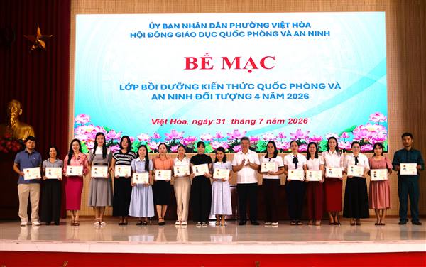 Phường Việt Hòa bế mạc Lớp bồi dưỡng kiến thức quốc phòng và an ninh đối tượng 4 năm 2026.