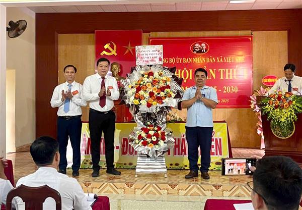 Ban chấp hành Đảng bộ Uỷ ban nhân dân xã Việt Khê đã long trọng tổ chức Đại hội Đảng bộ cơ quan UBND xã lần thứ I, nhiệm kỳ 2025-2030