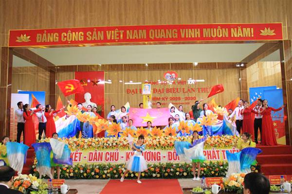 Đại hội Đại biểu Đảng bộ xã Việt Khê lần thứ nhất I, nhiệm kỳ 2025 - 2030 diễn ra thành công tốt đẹp