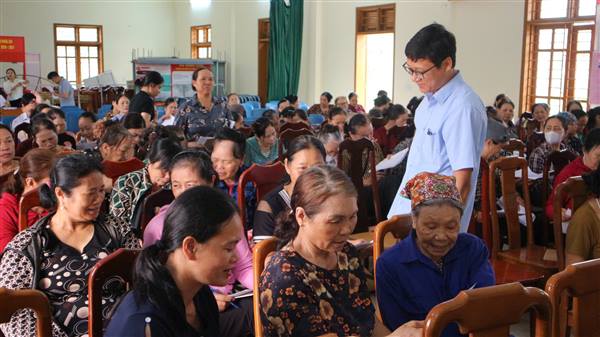 TẬP HUẤN KỸ THUẬT CANH TÁC LÚA THÍCH ỨNG BIẾN ĐỔI KHÍ HẬU