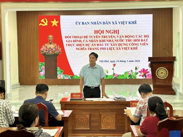 UBND xã Việt Khê đã tổ chức Hội nghị đối thoại tuyên truyền, vận động các hộ gia đình, cá nhân có liên quan đến công tác thu hồi đất thực hiện Dự án đầu tư xây dựng Công viên nghĩa trang Phi Liệt trên địa bàn xã.