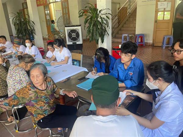 UỔI TRẺ VIỆT KHÊ – LAN TỎA YÊU THƯƠNG, CHUNG TAY CHĂM SÓC NGƯỜI CAO TUỔI