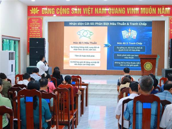 UBND xã Việt Khê tổ chức Hội nghị tuyên truyền, phổ biến, giáo dục pháp luật và hòa giải ở cơ sở năm 2026
