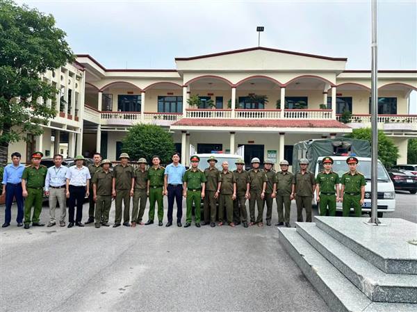 UBND xã Việt Khê tiếp tục ra quân thực hiện quyết liệt Chỉ thị số 17