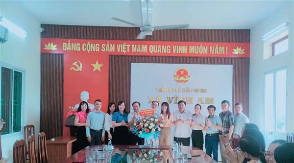 💐 💐 💐 Nhân kỷ niệm 80 năm ngày truyền thống của Văn phòng UBND, Phòng Kinh tế và Phòng Văn hoá - Xã hội (28/8/1945 – 28/8/2025).
