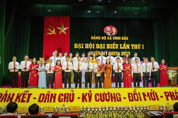 Đại hội Đại biểu Đảng bộ xã Vĩnh Bảo lần thứ I, nhiệm kỳ 2025-2030 thành công tốt đẹp