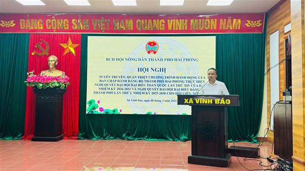 TĂNG CƯỜNG TUYÊN TRUYỀN NGHỊ QUYẾT CỦA ĐẢNG VÀ LUẬT HÒA GIẢI Ở CƠ SỞ CHO HỘI VIÊN NÔNG DÂN