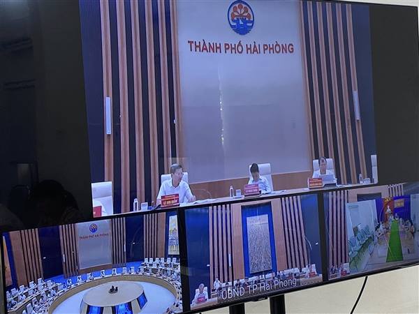 HỌP TRỰC TUYẾN VỀ KẾT QUẢ GIẢI NGÂN VỐN ĐẦU TƯ CÔNG TRÊN ĐỊA BÀN THÀNH PHỐ
