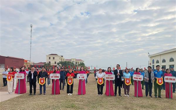 BAN TỔ CHỨC ĐẠI HỘI TDTT XÃ ĐÃ TRAO TẶNG: 7 GIẢI NHẤT, 7 GIẢI NHÌ VÀ 8 GIẢI BA  TẠI ĐẠI HỘI THỂ DỤC THỂ THAO XÃ VĨNH LẠI NĂM 2025.