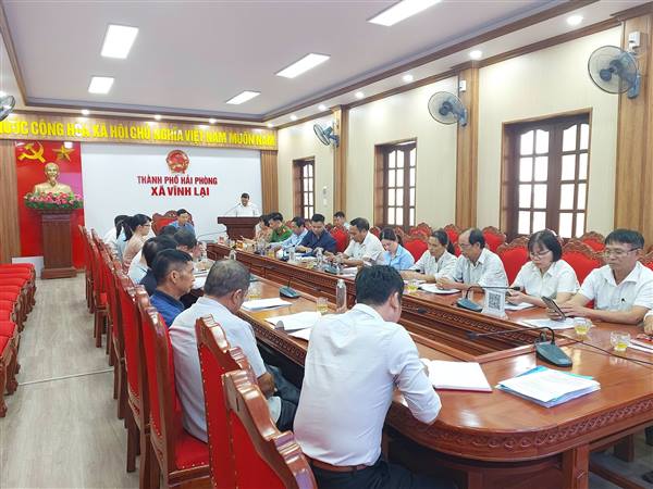 Hội nghị đối thoại giữa Chủ tịch UBND xã với doanh nghiệp, hợp tác xã, hộ kinh doanh trên địa bàn xã Vĩnh Lại