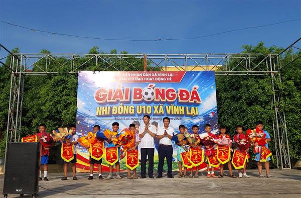 KHAI MẠC GIẢI BÓNG ĐÁ NHI ĐỒNG U10 XÃ VĨNH LẠI HÈ NĂM 2026