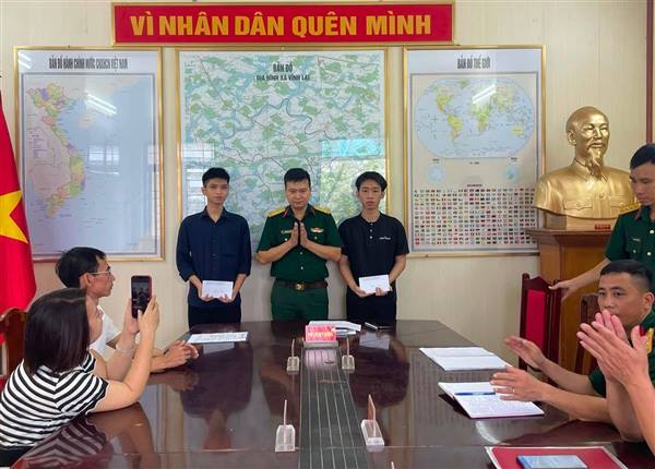 BAN CHQS XÃ VĨNH LẠI, BỘ CHQS THÀNH PHỐ HẢI PHÒNG TỔ CHỨC TUYÊN DƯƠNG THÍ SINH TRÚNG TUYỂN VÀO CÁC HỌC VIỆN, NHÀ TRƯỜNG TRONG QUÂN ĐỘI NĂM 2026