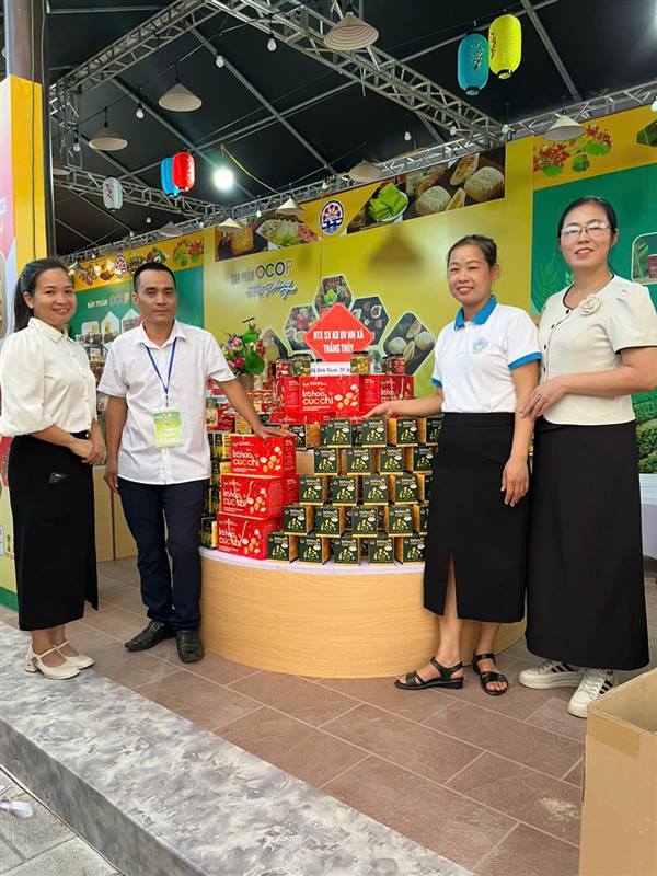 Chuyển đổi số - “Chìa khóa vàng” đưa Hợp tác xã Sản xuất Kinh doanh Dịch vụ Nông nghiệp Thắng Thủy, xã Vĩnh Thịnh vươn mình trong kỷ nguyên số