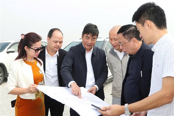 ĐOÀN CÔNG TÁC CÔNG TY CỔ PHẦN TRUYỀN THÔNG XÂY DỰNG THÀNH AN KHẢO SÁT CƠ HỘI ĐẦU TƯ TẠI XÃ VĨNH THUẬN