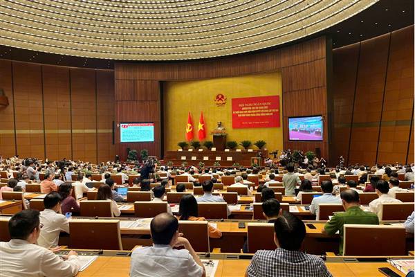 Xã Vĩnh Thuận tham dự Hội nghị toàn quốc nghiên cứu, học tập, quán triệt và triển khai thực hiện Nghị quyết Hội nghị lần thứ hai Ban Chấp hành Trung ương Đảng khóa XIV