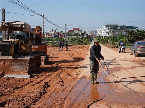 SAN LẤP MẶT BẰNG THI CÔNG DỰ ÁN TÁI ĐỊNH CƯ PHỤC VỤ GPMB XÂY DỰNG TUYẾN ĐƯỜNG SẮT LÀO CAI – HÀ NỘI – HẢI PHÒNG