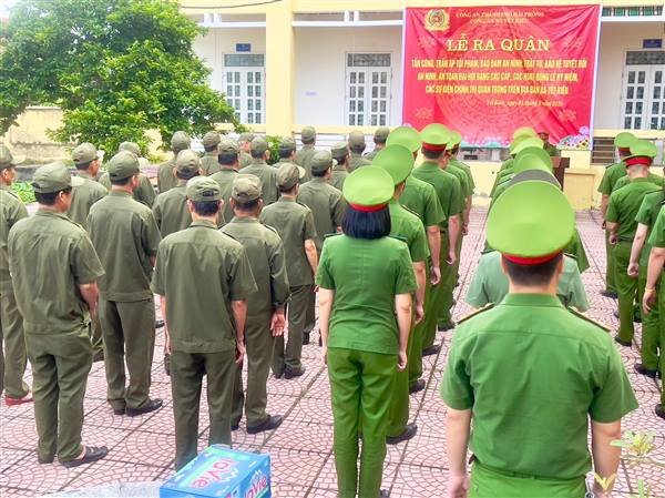 Công an xã Yết Kiêu, thành phố Hải Phòng tổ chức Lễ ra quân tấn công trấn áp tội phạm, đảm bảo an ninh, trật tự, bảo vệ tuyệt đối an ninh, an toàn Đại hội Đảng các cấp, các hoạt động Lễ kỷ niệm, các sự kiện chính trị quan trọng trên địa bàn