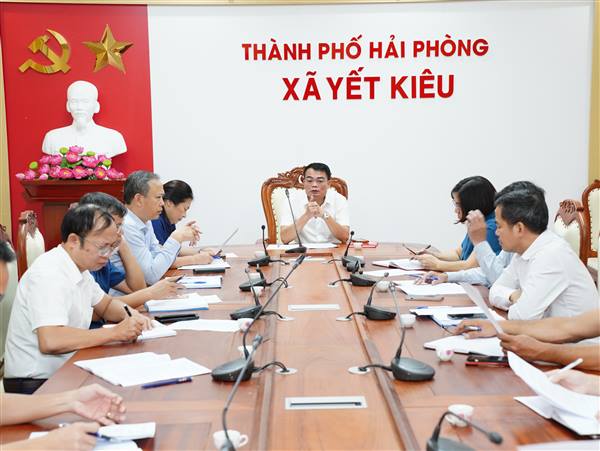 Thường trực HĐND xã Yết Kiêu họp liên tịch chuẩn bị kỳ họp HĐND xã khóa II
