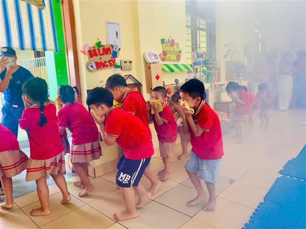 Công an xã Yết Kiêu phổ biến công tác phòng cháy, chữa cháy tại trường Mầm non Yết Kiêu