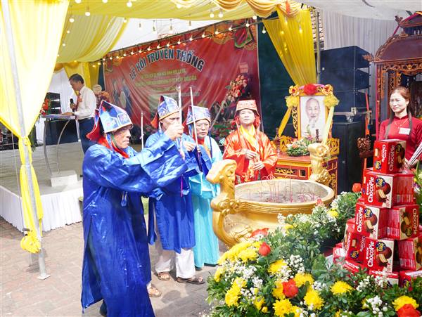 Khai hội truyền thống Di tích lịch sử, văn hóa cấp quốc gia đình Bùi Xá Hạ