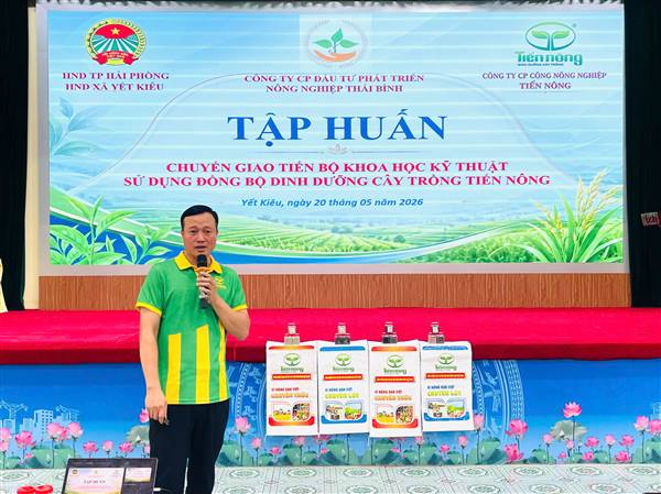 Tuyên truyền, vận động hội viên nông dân không đốt rơm rạ trên đồng ruộng, không phơi thóc trên lòng đường giao thông