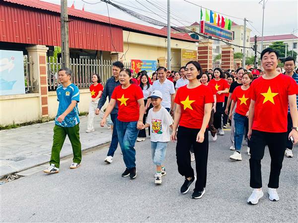 Xã Yết Kiêu hưởng ứng Chương trình đi bộ “Cùng Việt Nam tiến bước” năm 2026